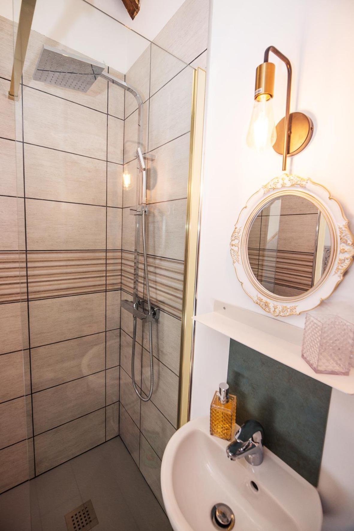 Bed and Breakfast L'Echo Des Bois Лион-ла-Форе Экстерьер фото