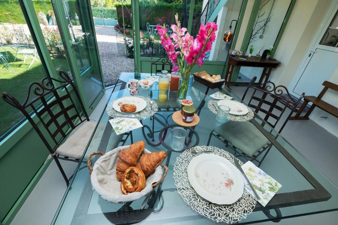 Bed and Breakfast L'Echo Des Bois Лион-ла-Форе Экстерьер фото